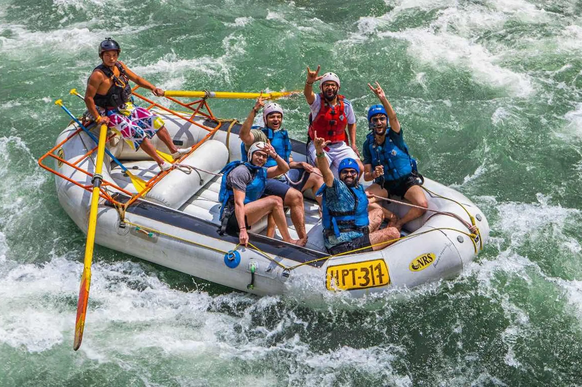 River Rafting in Manali